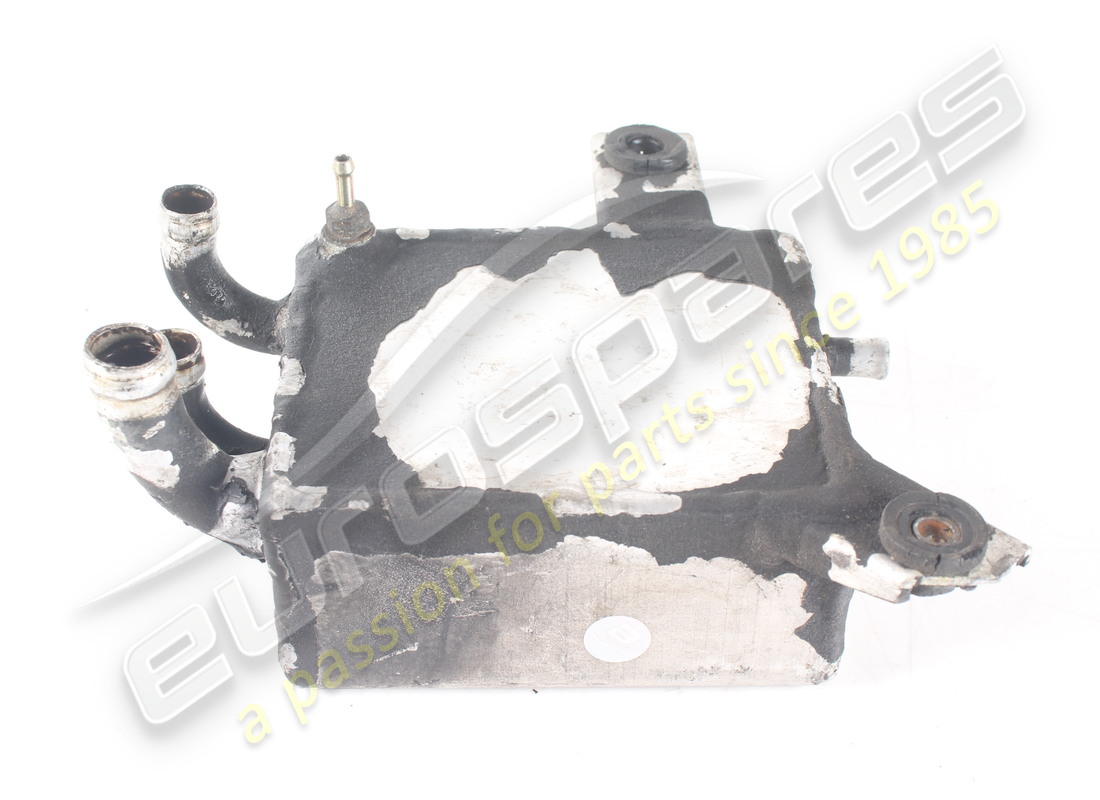 SEPARATORE DI VAPORE DELL'OLIO MASERATI USATO. NUMERO PARTE 585043003 (2) separatore di vapore dell'olio maserati usato. numero parte 585043003 (2)