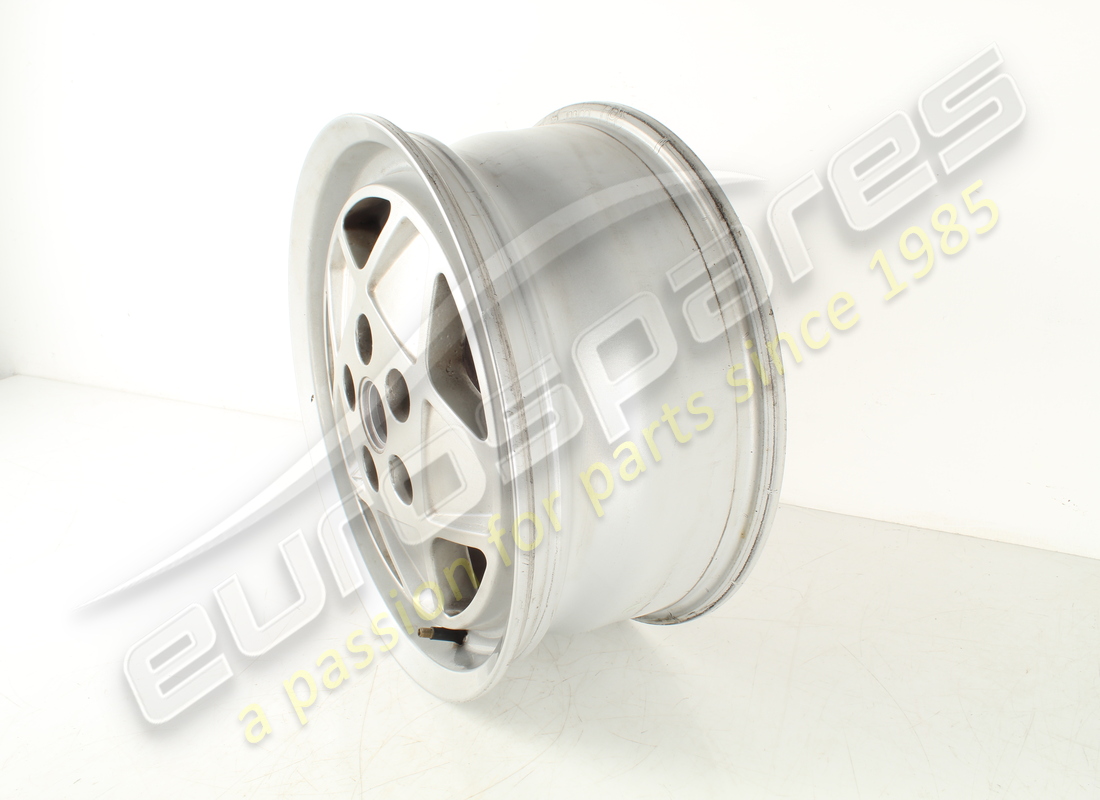 usato ferrari ruota anteriore 3.2 mqv. numero parte 127465 (2)