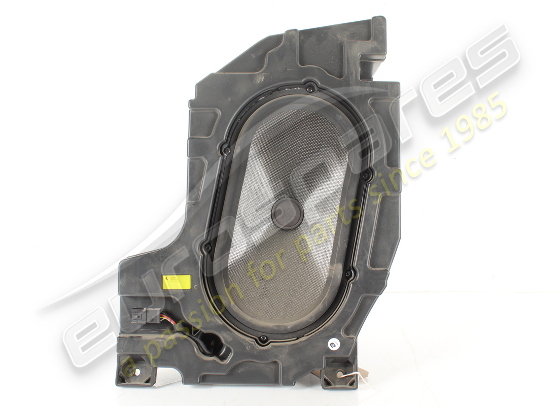 CASSA PER BASSI USATA Ferrari - VERSIONE HI-FI - NUMERO PARTE 252860 (1)