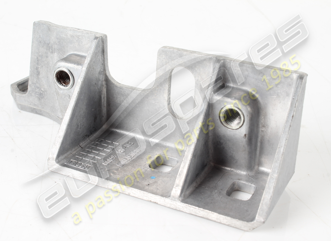 USATO Ferrari STAFFA LATERALE SX. NUMERO PARTE 80519100 (1)