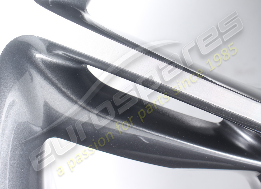 ricondizionato ferrari cerchio forg post sx t grigio. numero parte 986220 (3)