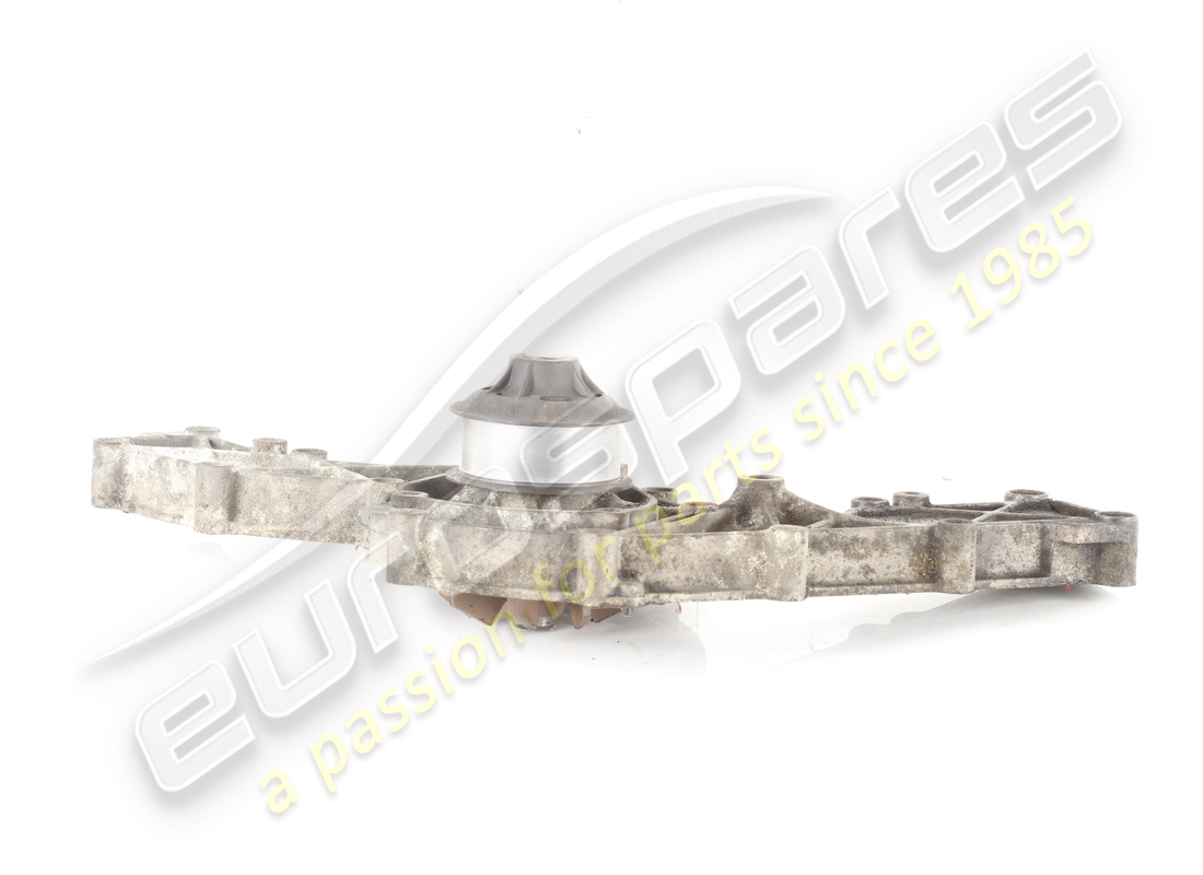 pompa dell'acqua completa 338 usata maserati. numero parte 195433 (3)