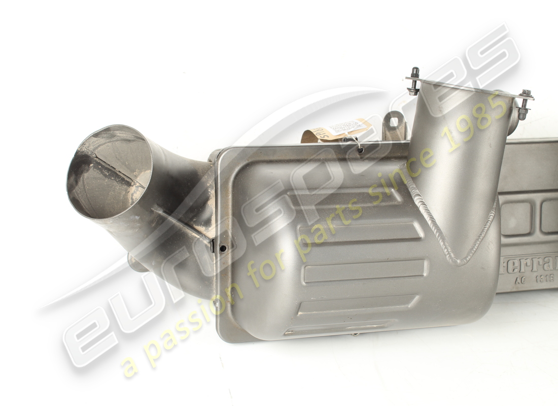 used ferrari complete filter box. part number 220469 (2)