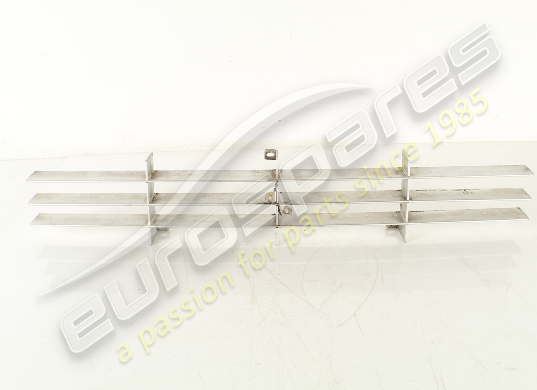 USATA Ferrari GRIGLIA ANTERIORE. NUMERO PARTE 61722700 (1)