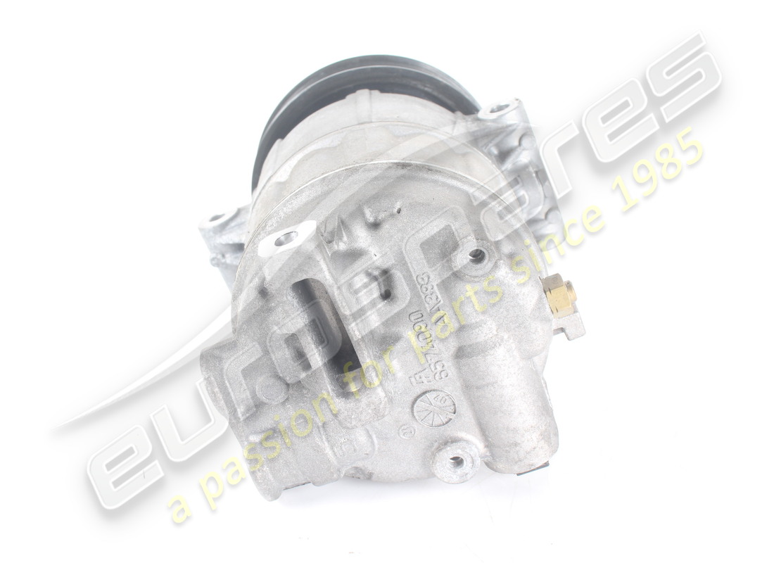 compressore dell'aria condizionata ferrari usato. numero parte 333331 (4)