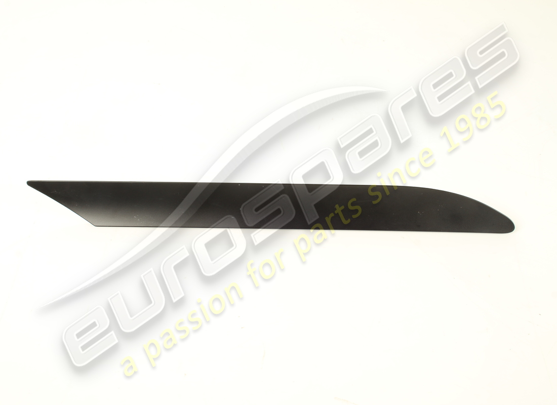 COPERCHIO GINOCCHIERA INFERIORE DX USATO Ferrari. NUMERO PARTE 779630 (1)