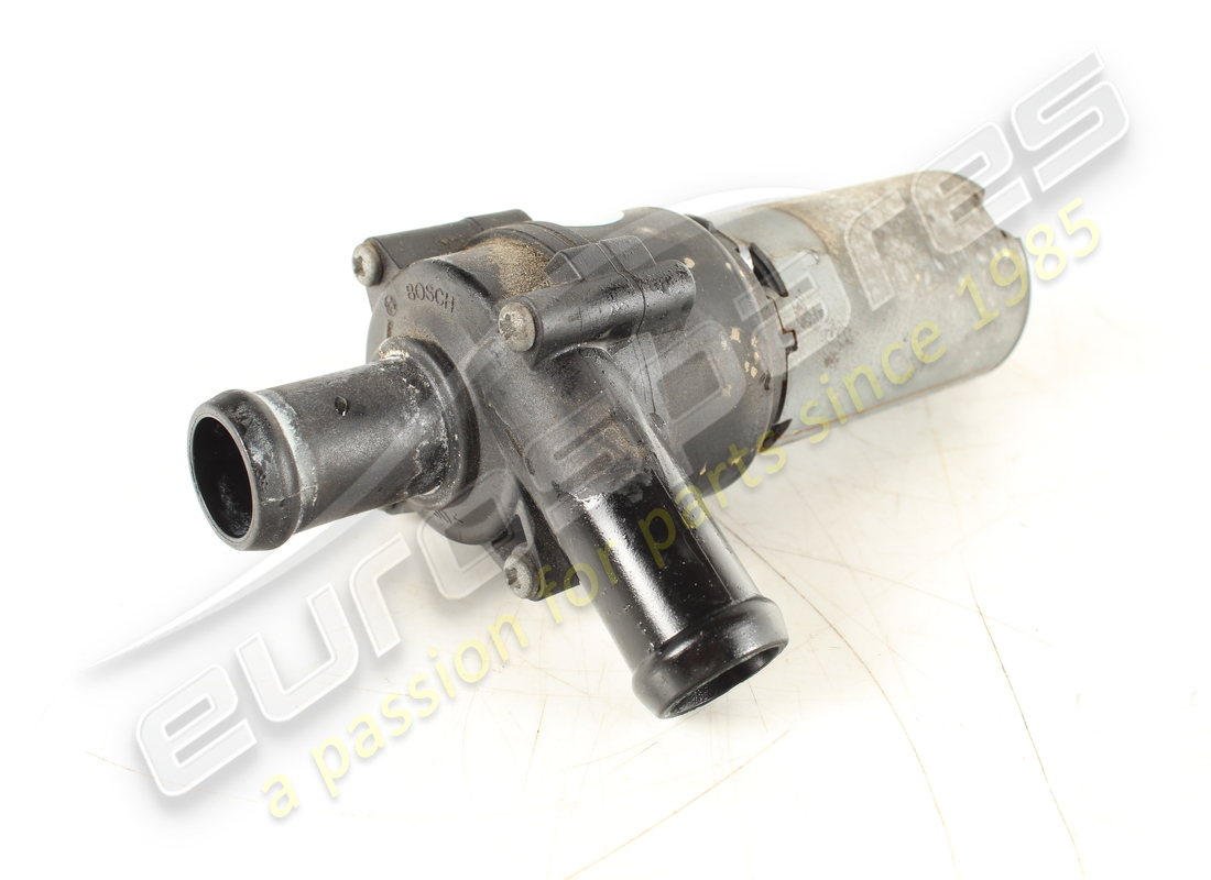 POMPA DI RICIRCOLO DELL'ACQUA USATA Maserati . NUMERO PARTE 65460300 (1)