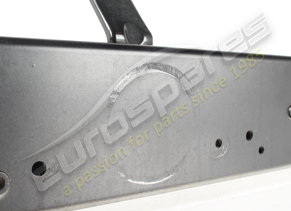 TRAVERSA DI CONNESSIONE DELLA TORRE DEL PUNTONE USATA FERRARI COMPLETA. NUMERO PARTE 293388 (4) traversa di connessione della torre del puntone usata ferrari completa. numero parte 293388 (4)