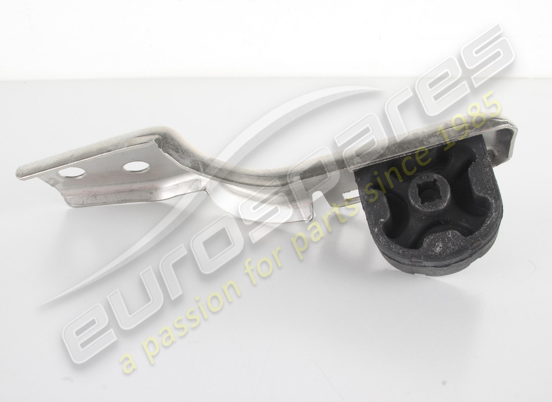 nuovo maserati supporto posteriore destro tubo di scarico. numero parte 670031934 (3)