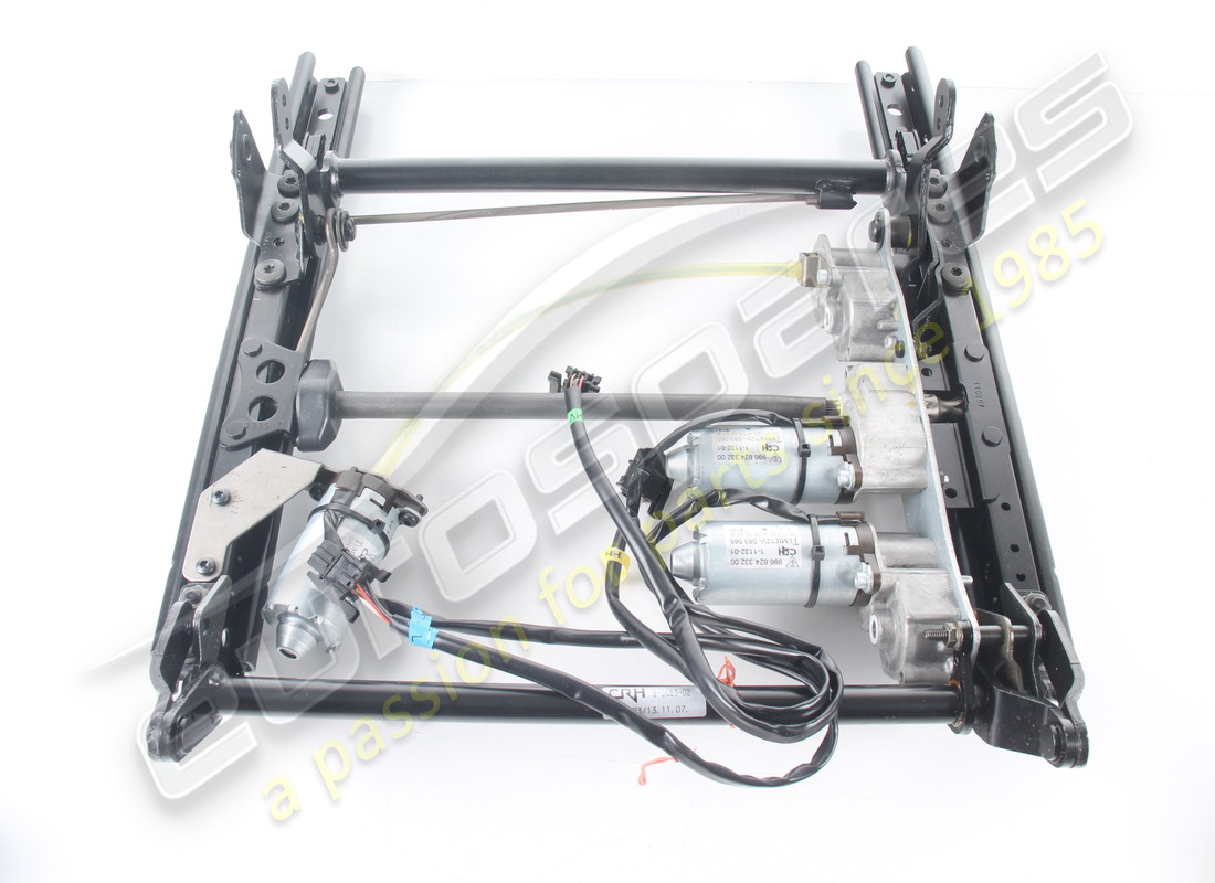 NUOVO MASERATI UNITÀ DI MOVIMENTO DEL SEDILE DEL CONDUCENTE. NUMERO PARTE 980001111 (1) nuovo maserati unità di movimento del sedile del conducente. numero parte 980001111 (1)