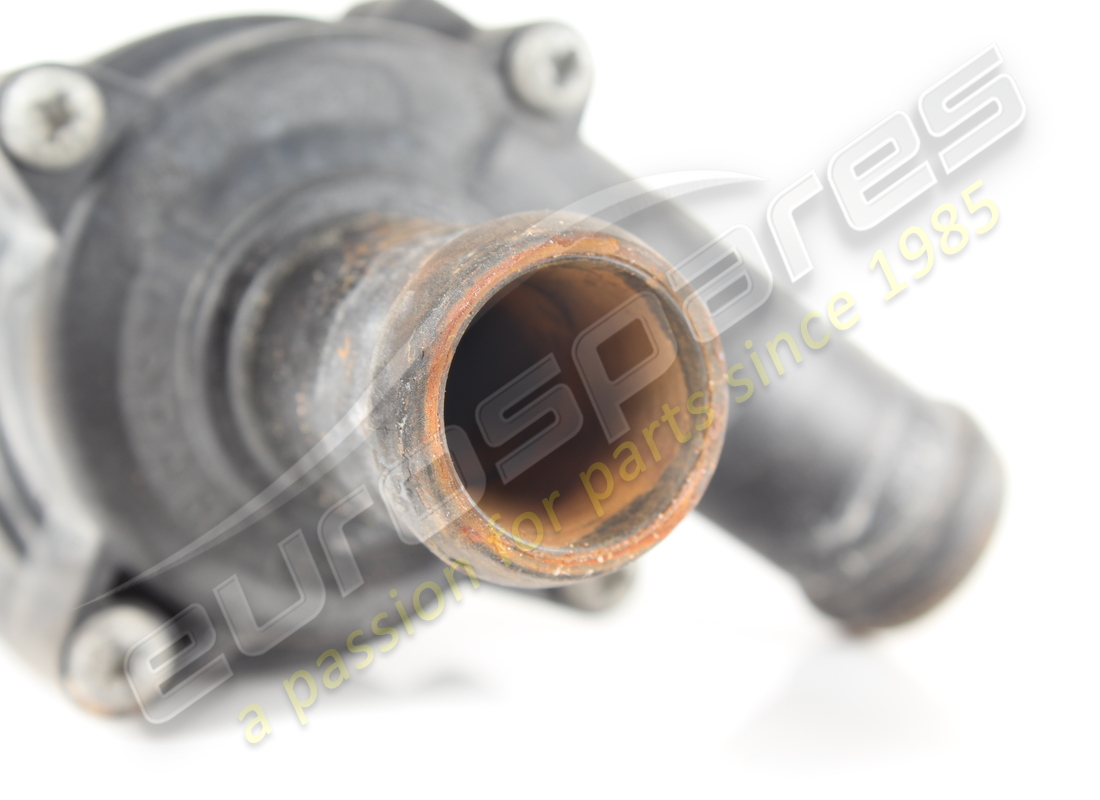 usata ferrari pompa acqua completa. numero parte 65460300 (4)
