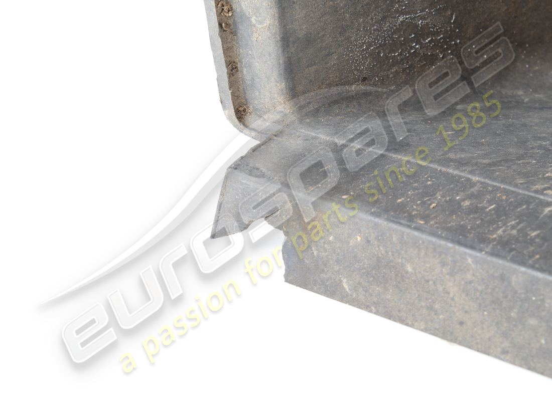 condotto dell'aria sx usato maserati. numero parte 372000257 (4)