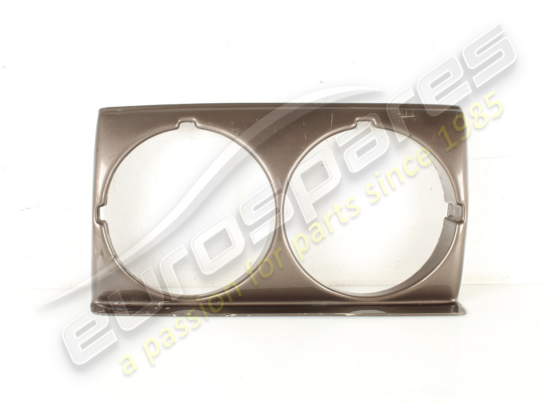 CORNICE DEL FARO ANTERIORE DESTRO DANNEGGIATA Ferrari . NUMERO PARTE 2558203200 (1)