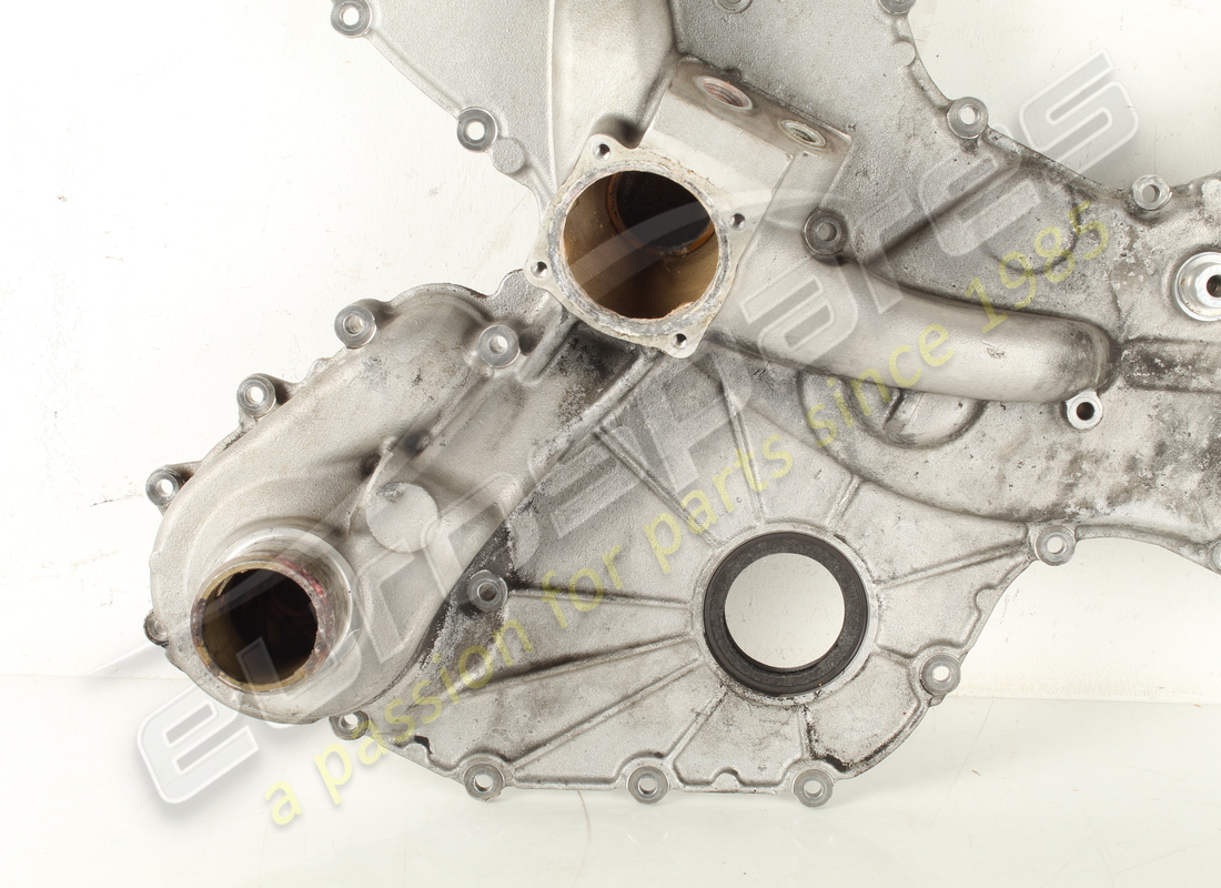 coperchio carter anteriore completo usato ferrari. numero parte 261440 (3)