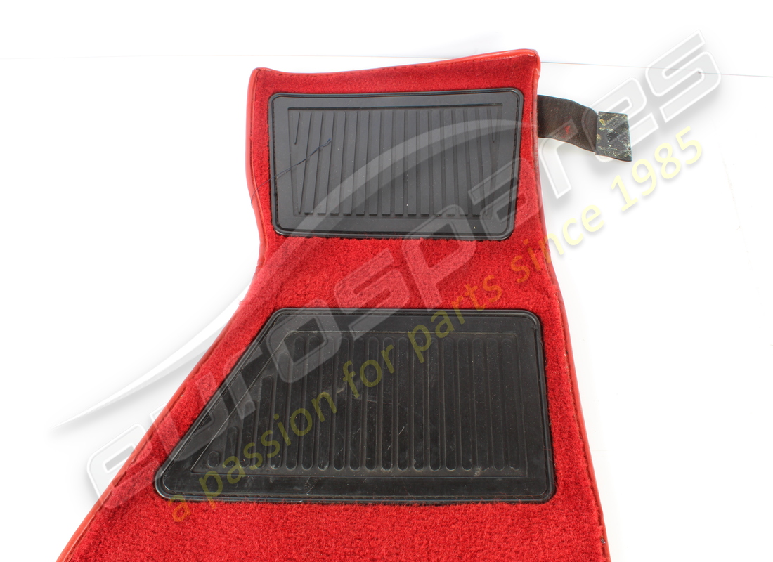 usato ferrari tappeto anteriore sx rhd gts. numero parte 62367900 (2)