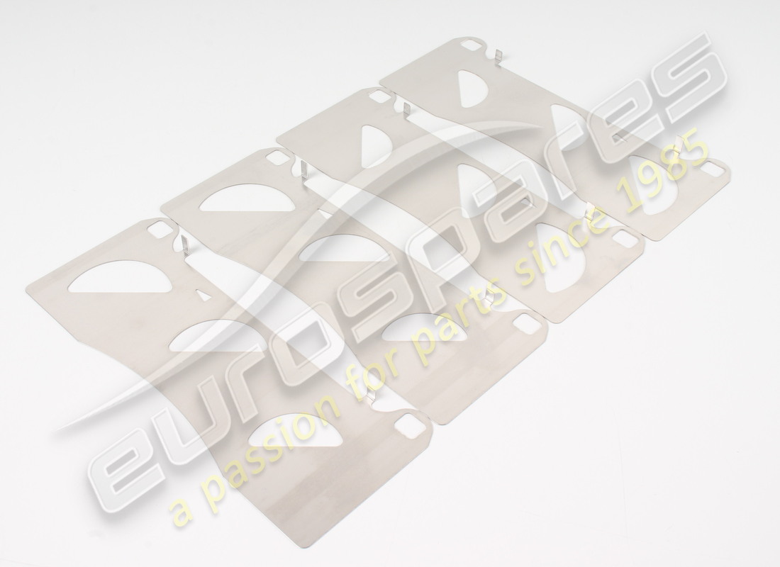 nuovo kit pastiglie anteriori maserati. numero parte 673012866 (3)