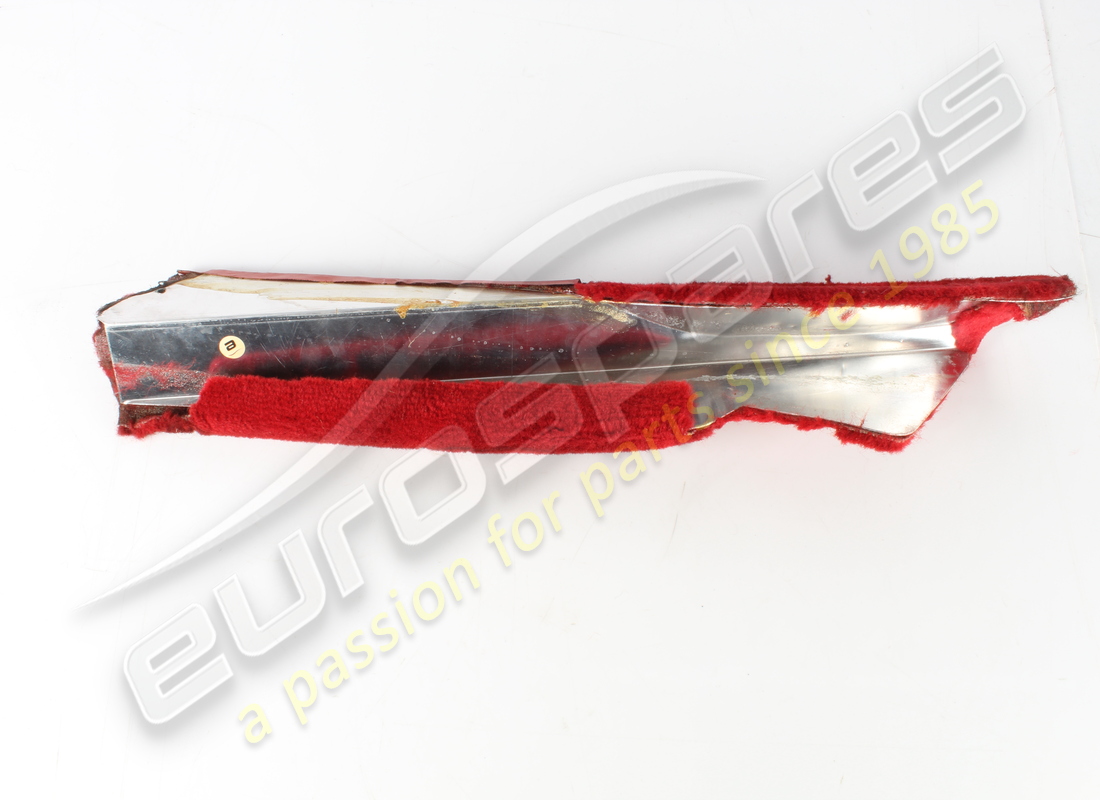 USATO FERRARI MODANATURA DESTRA GTS. NUMERO PARTE 60787500 (4) usato ferrari modanatura destra gts. numero parte 60787500 (4)