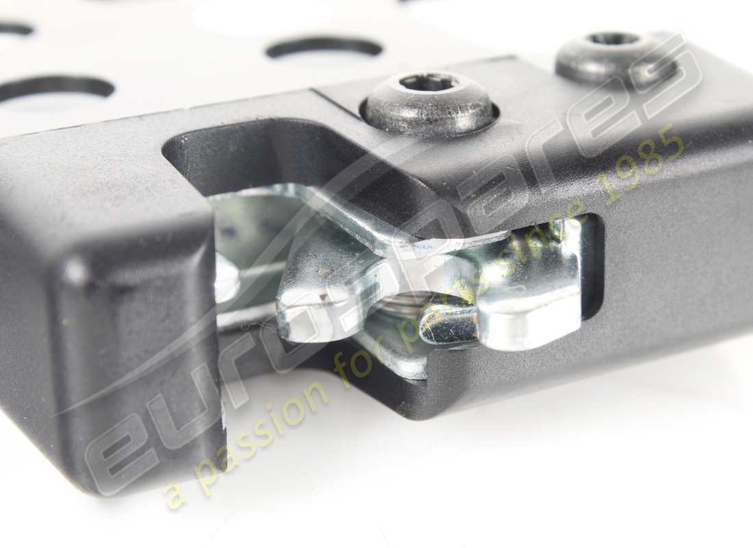 usato ferrari rivestimento posteriore destro. numero parte 82093600 (3)