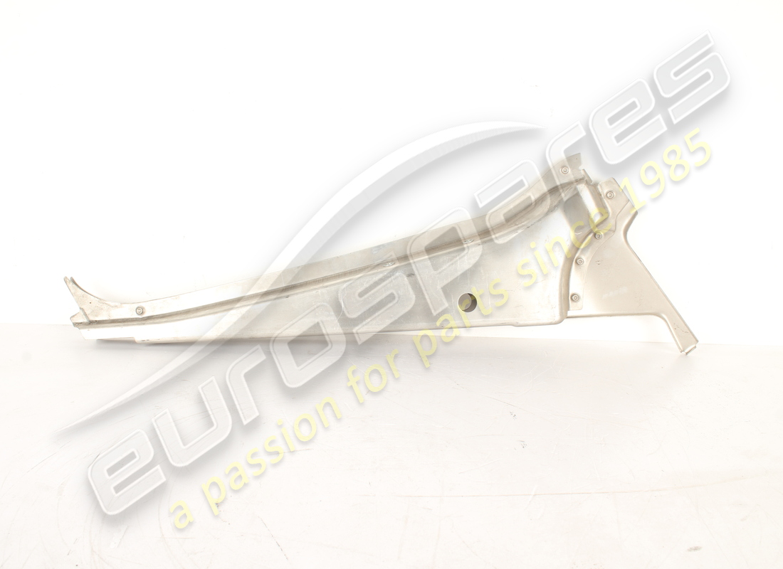 nuovo ferrari pilastro centrale dx. numero parte 69424400 (2)
