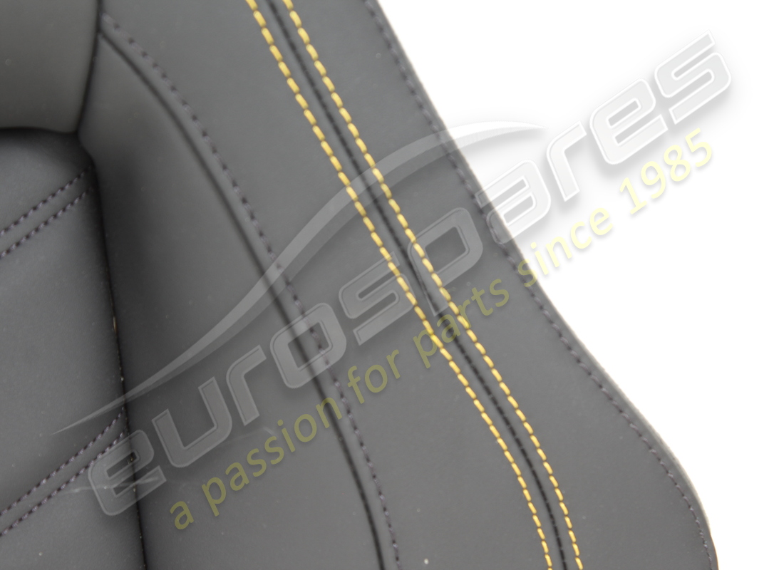 cuscino sedile posteriore usato maserati. numero parte 670206804 (2)