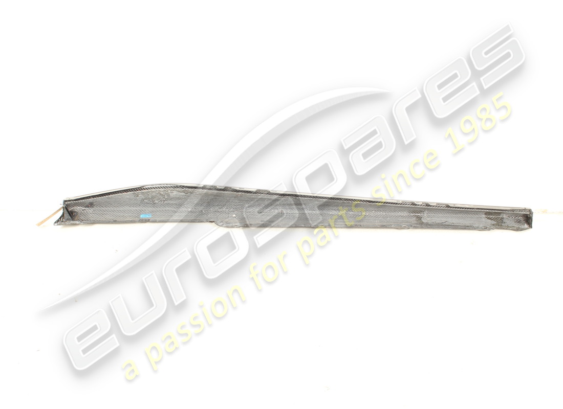 minigonna laterale dx ricondizionata ferrari in carbonio. numero parte 777167 (2)