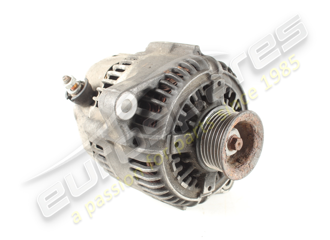 Maserati ALTERNATORE COMPLETO DENSO USATO (L3BH). NUMERO PARTE 578083500 (1)
