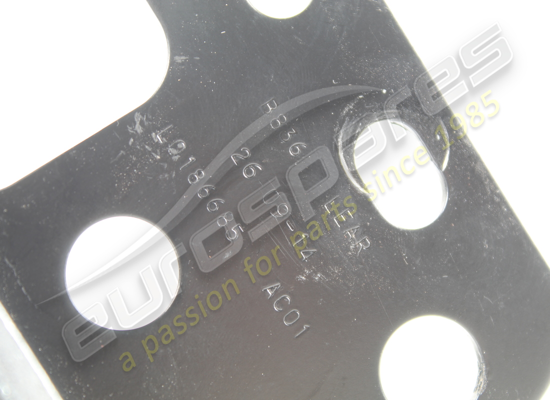 usato ferrari rivestimento posteriore destro. numero parte 82093600 (5)