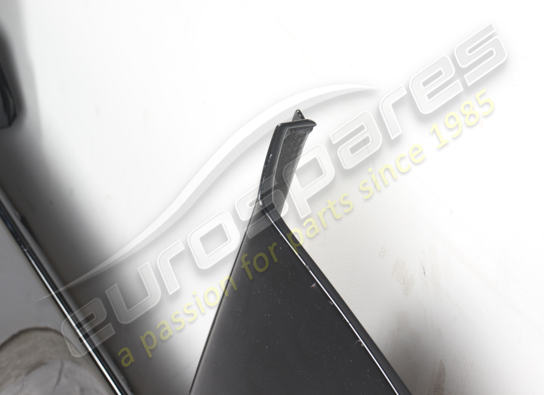 spoiler posteriore completo ferrari usato. numero parte 949122 (5)