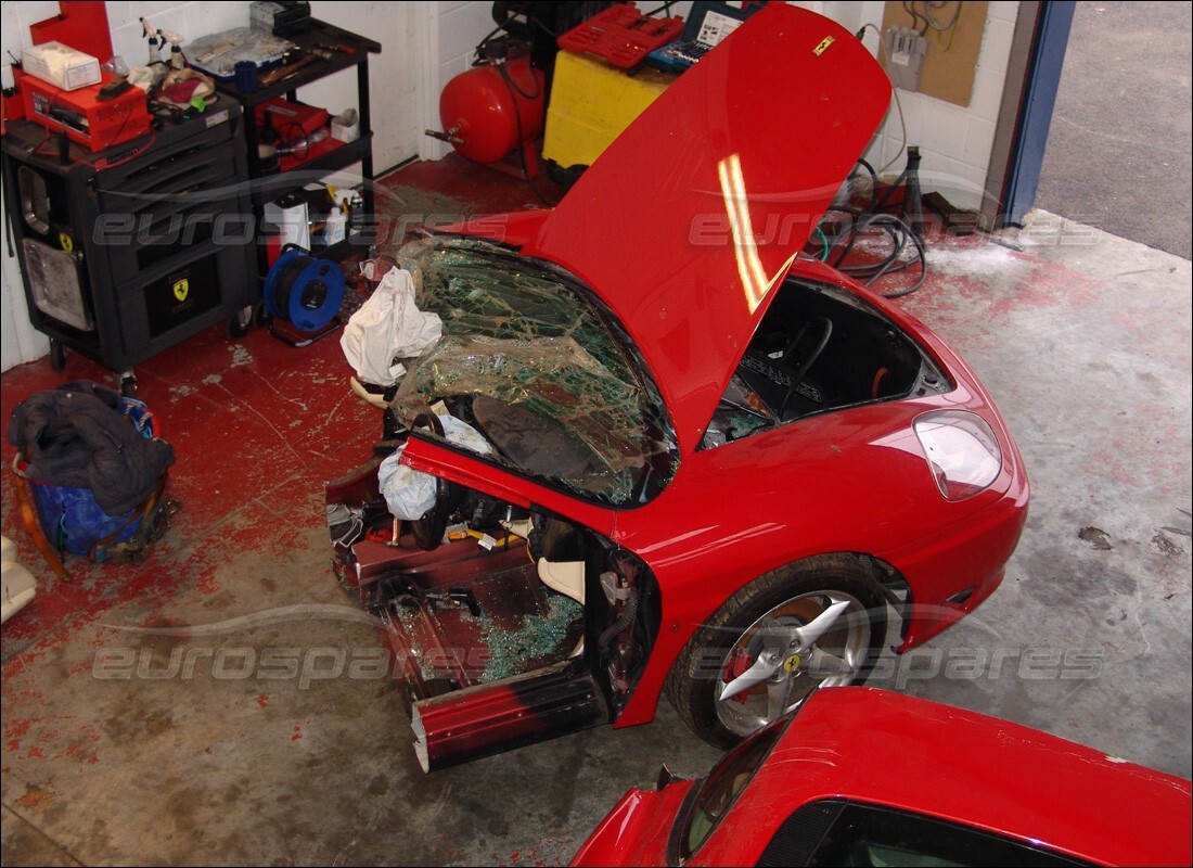 ferrari 360 modena con 18,000 miles, in preparazione per lo smantellamento di #8