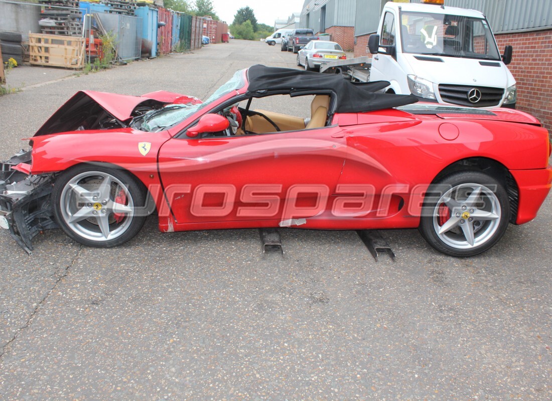 ferrari 360 spider con 23,000 chilometri, in preparazione per lo smantellamento #2