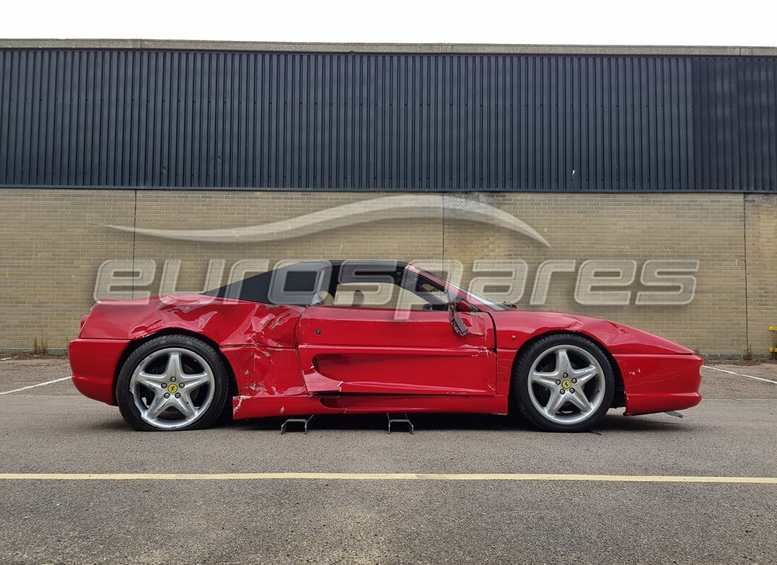 ferrari 355 (2.7 motronic) con 28,735 miles, in preparazione per lo smantellamento di #5