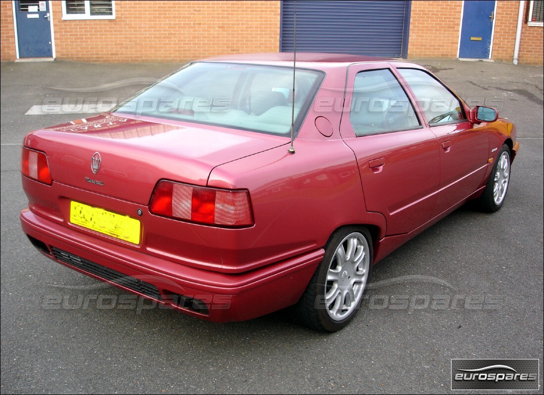 maserati qtp v8 (1998) con 107,000 miles, in preparazione per lo smantellamento di #3