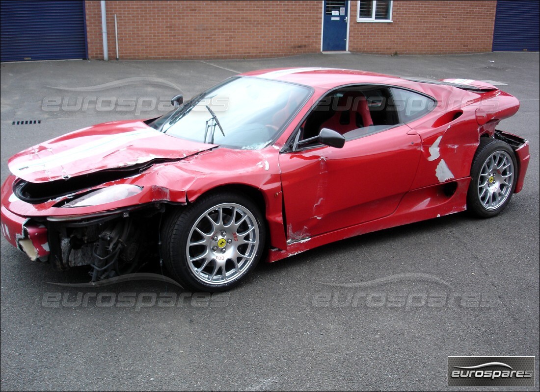 ferrari 360 modena con 3,000 chilometri, in preparazione per lo smantellamento #10