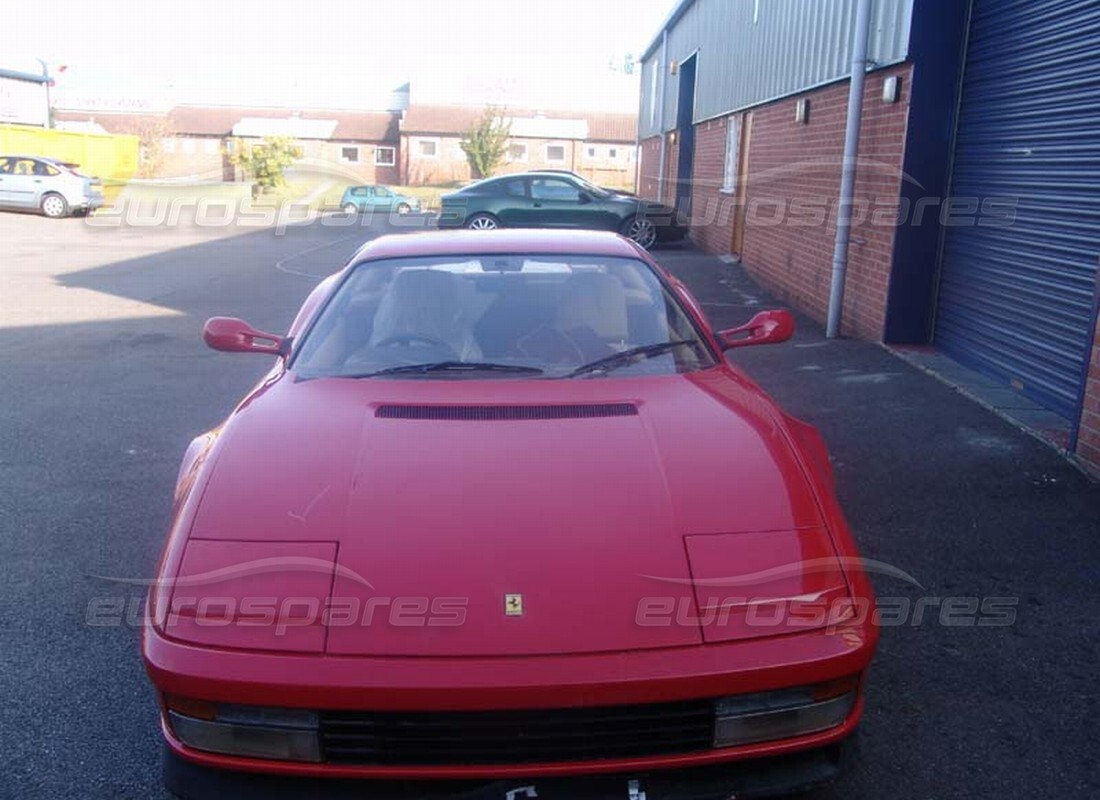 ferrari testarossa (1990) con 13,021 miles, in preparazione per lo smantellamento di #3