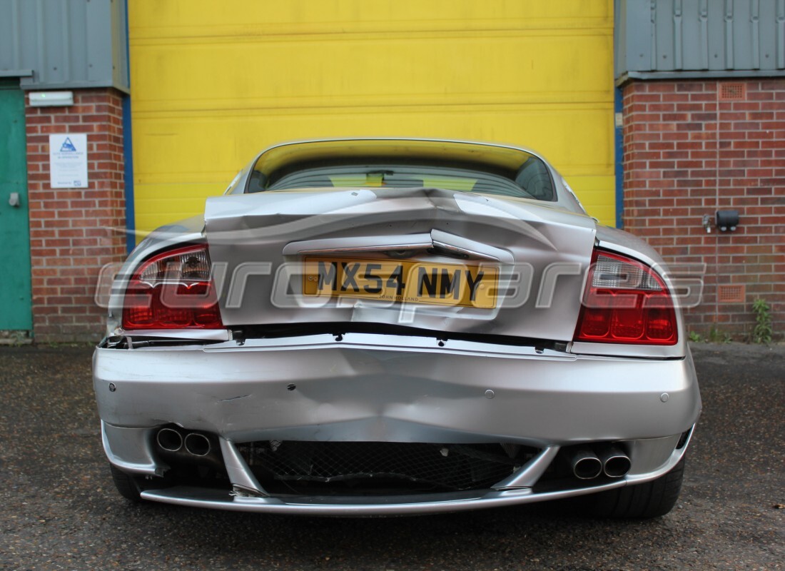 maserati 4200 coupe (2004) con 55,871 miles, in preparazione per lo smantellamento di #7
