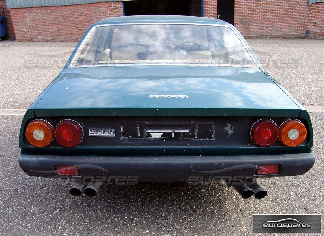 ferrari 400i (1983 mechanical) con 84,000 miles, in preparazione per lo smantellamento di #3