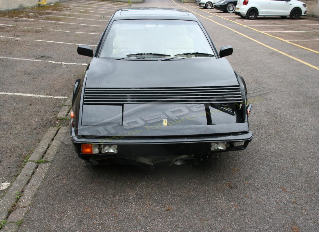 ferrari mondial 3.0 qv (1984) con 53,437 miles, in preparazione per lo smantellamento di #8