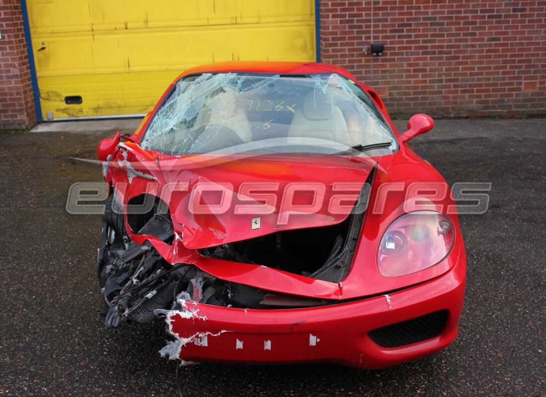 ferrari 360 modena con 33,424 miles, in preparazione per lo smantellamento di #8