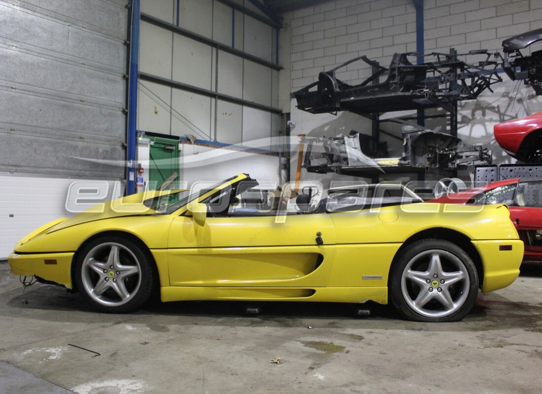 ferrari 355 (5.2 motronic) con 36,216 miles, in preparazione per lo smantellamento di #2