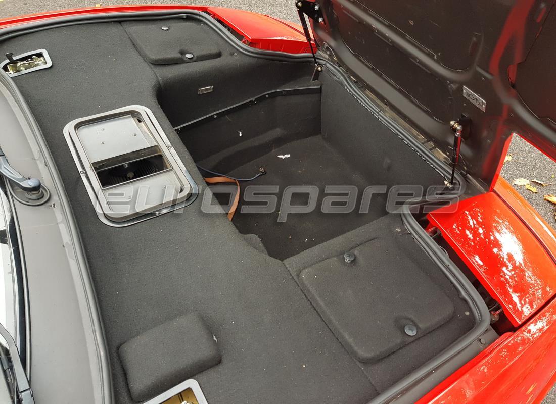 ferrari 355 (5.2 motronic) con 43,619 miles, in preparazione per lo smantellamento di #10