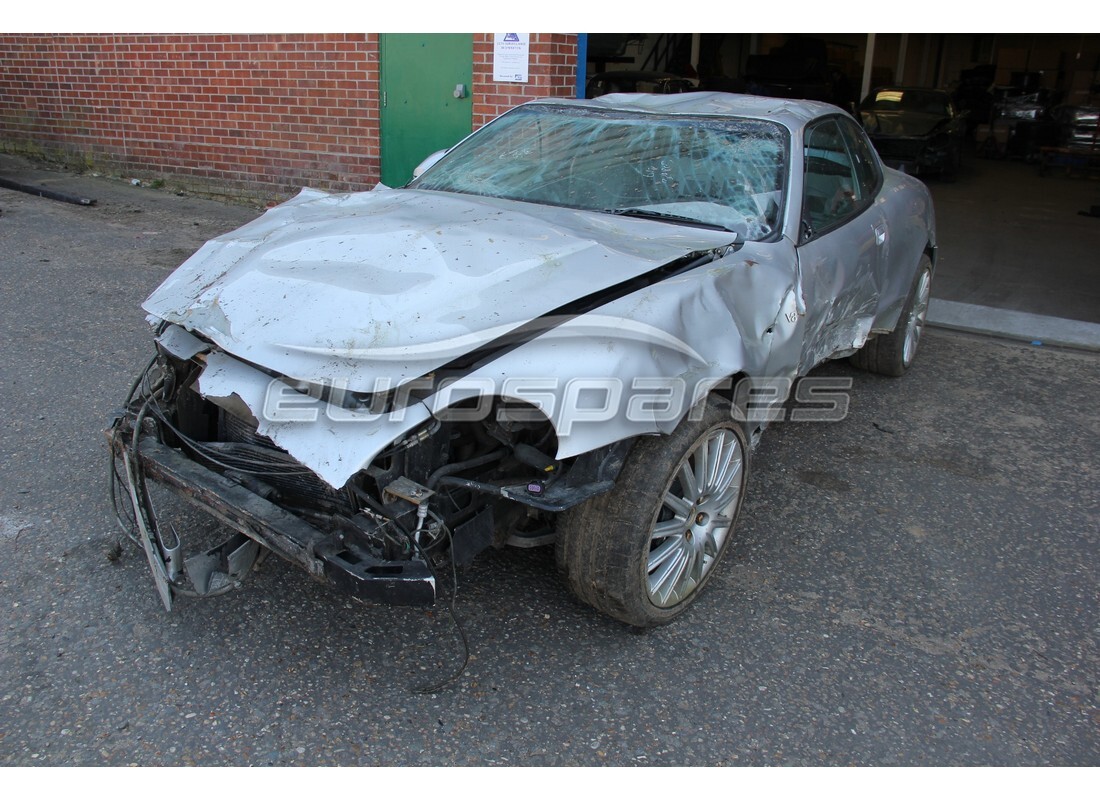 maserati 4200 coupe (2003) con 27,600 miles, in preparazione per lo smantellamento di #1