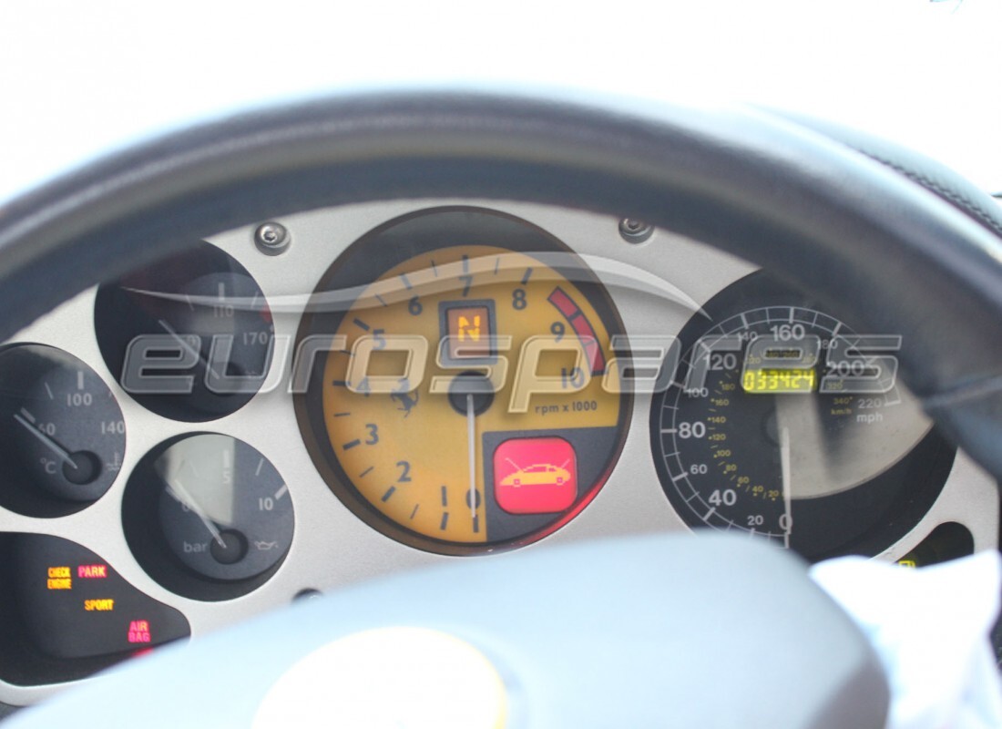ferrari 360 modena con 33,424 miles, in preparazione per lo smantellamento di #10