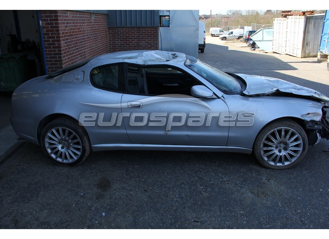 maserati 4200 coupe (2003) con 27,600 miles, in preparazione per lo smantellamento di #3