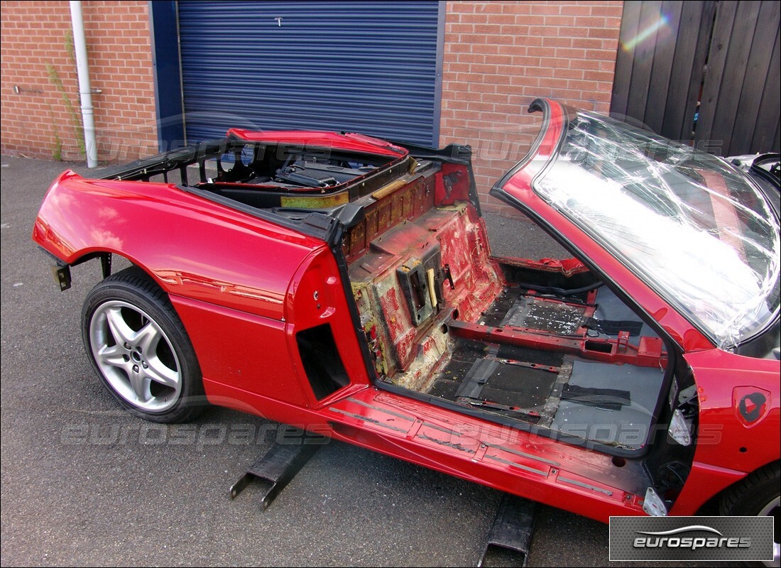 ferrari 355 (2.7 motronic) con 25,360 miles, in preparazione per lo smantellamento di #2