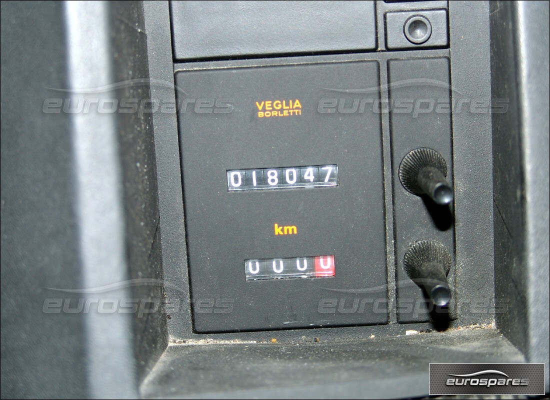 ferrari testarossa (1990) con 18,000 chilometri, in preparazione per lo smantellamento #10