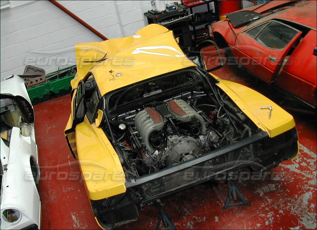 ferrari 512 tr con 27,000 miles, in preparazione per lo smantellamento di #4