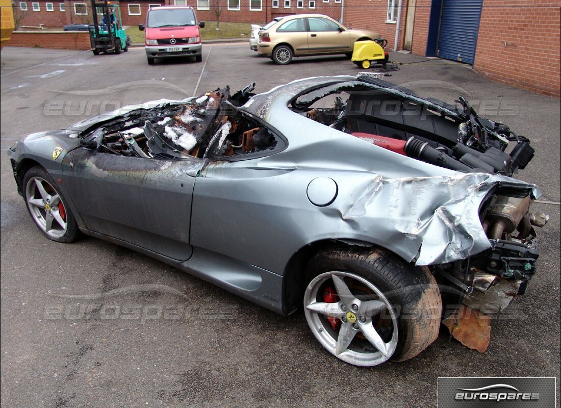 ferrari 360 modena con 22,000 miles, in preparazione per lo smantellamento di #2