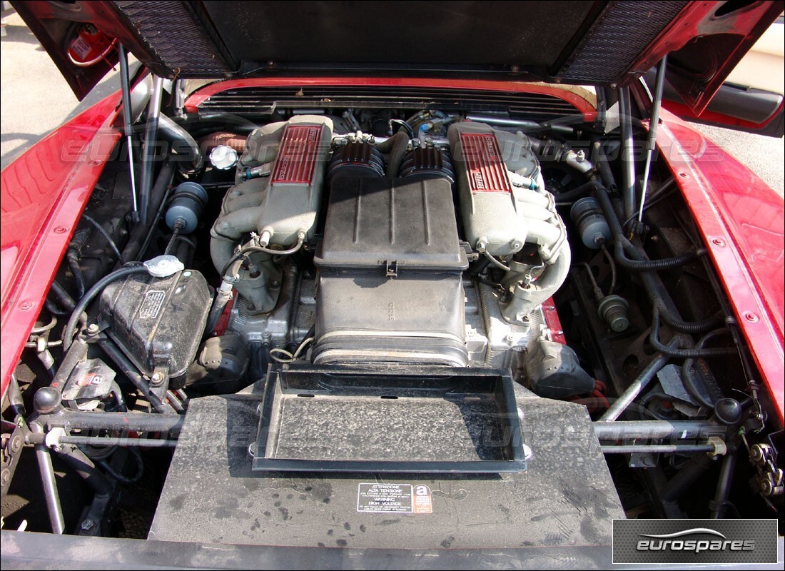 ferrari testarossa (1990) con 33,992 miles, in preparazione per lo smantellamento di #8