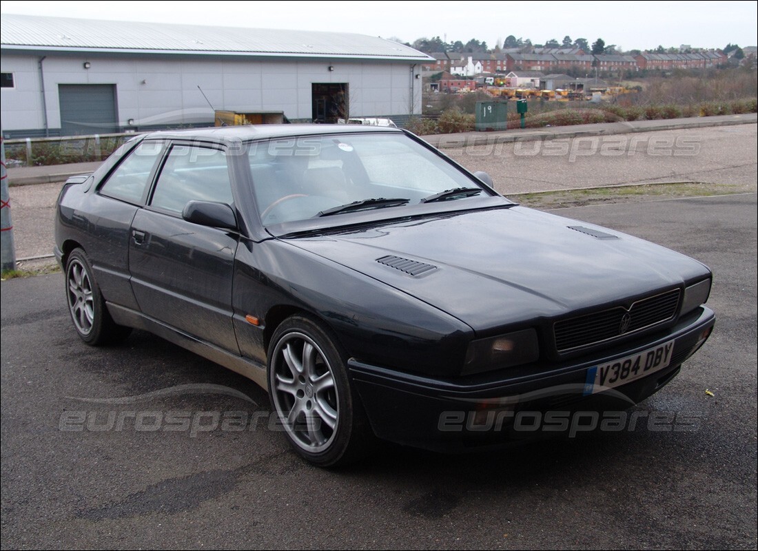 maserati ghibli 2.8 gt (variante) in preparazione per lo smantellamento presso eurospares